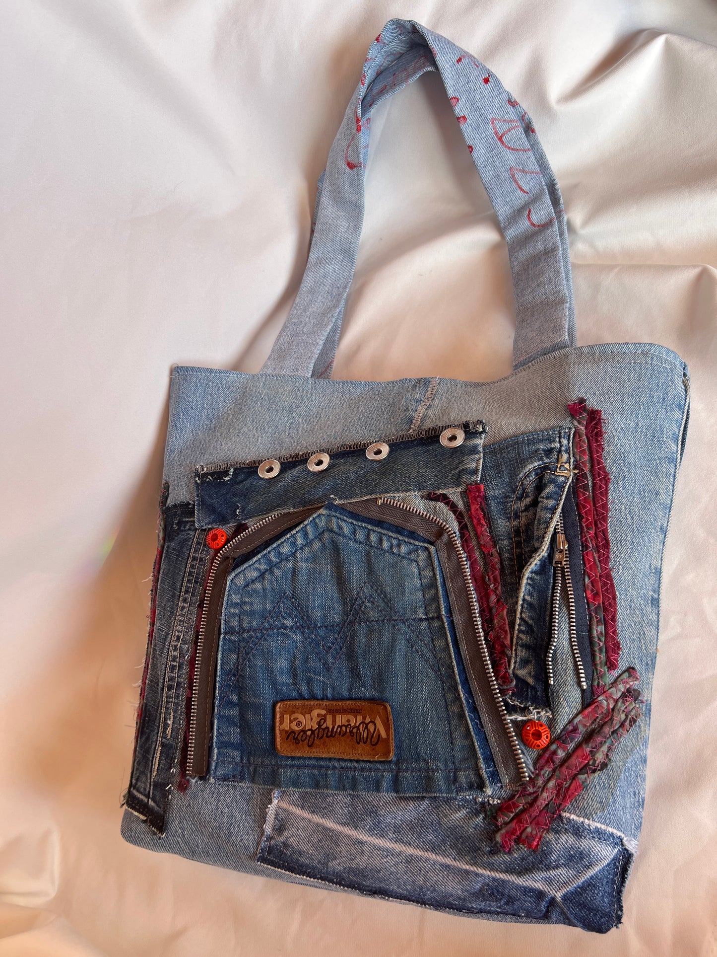 Meta Denim Seri : KAOS