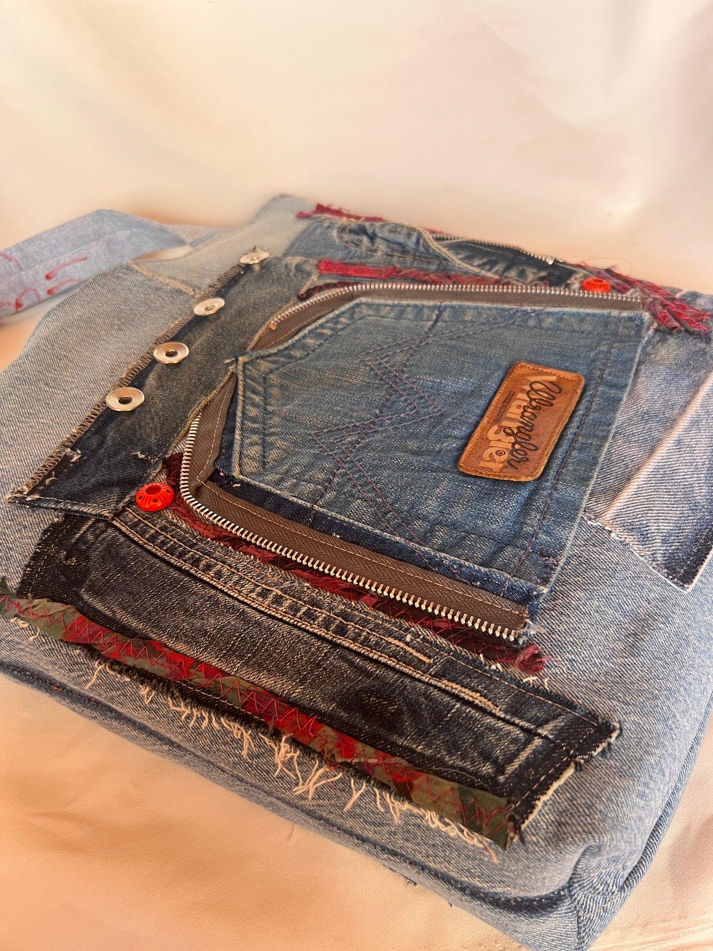 Meta Denim Seri : KAOS
