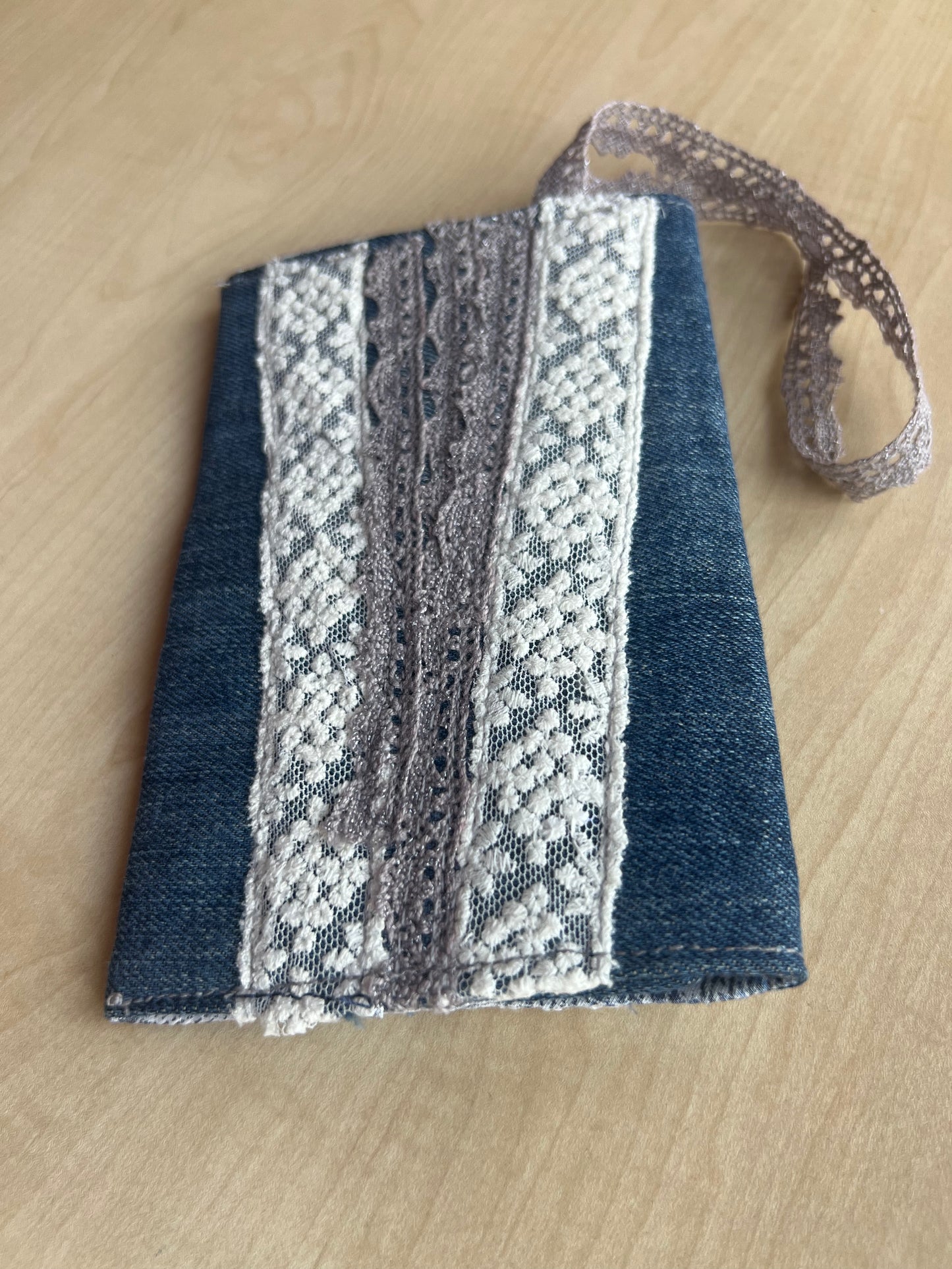 Denim Tütün Kesesi / Bride to be