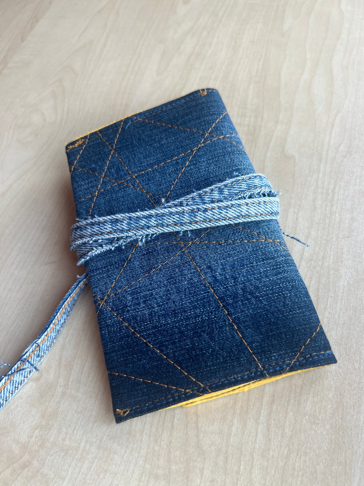 Denim Tütün Kesesi / Buttons