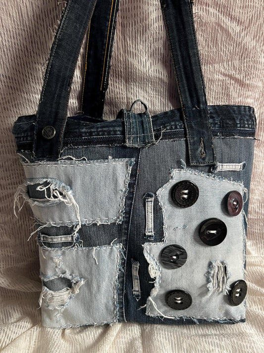 Raw & Layered Serisi : BLACK BUTTON