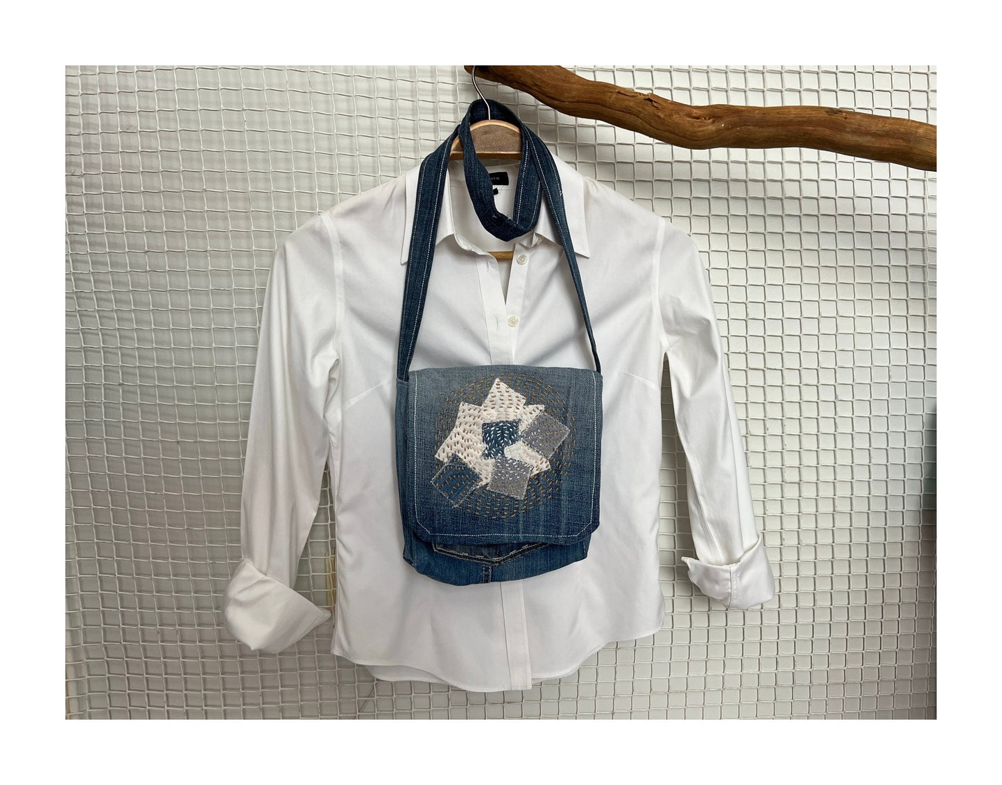 Sashiko & Texture Seri : POSTMAN